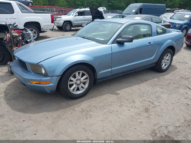 45202253 :رقم المزاد ، 1ZVFT80N775352191 vin ، 2007 Ford Mustang V6 Deluxe/v6 Premium مزاد بيع