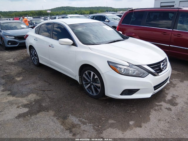Aukcja sprzedaży 2017 Nissan Altima 2.5 Sr, vin: 1N4AL3AP3HC284877, numer aukcji: 45202256