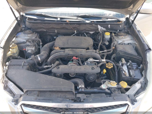 45202263 :رقم المزاد ، 4S3BMBB69B3227859 vin ، 2011 Subaru Legacy 2.5i Premium مزاد بيع