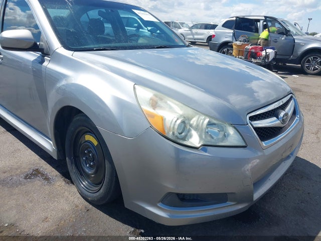 45202263 :رقم المزاد ، 4S3BMBB69B3227859 vin ، 2011 Subaru Legacy 2.5i Premium مزاد بيع