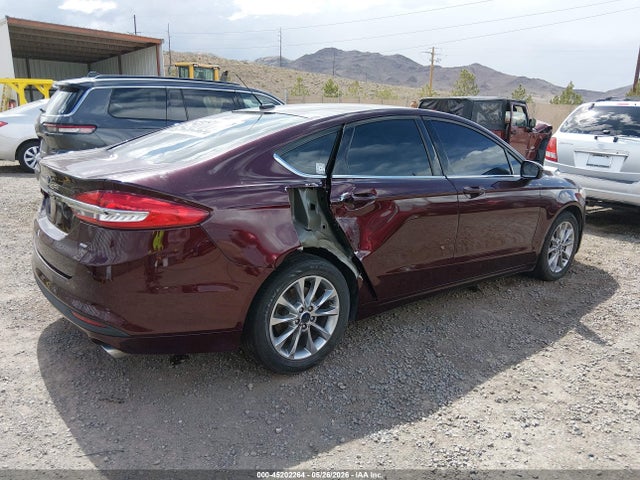 45202264 :رقم المزاد ، 3FA6P0H70HR398609 vin ، 2017 Ford Fusion Se مزاد بيع