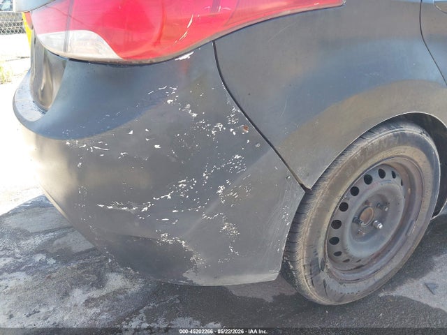 Продаж на аукціоні авто 2013 Hyundai Elantra Gls, vin: 5NPDH4AE9DH240796, номер лоту: 45202266