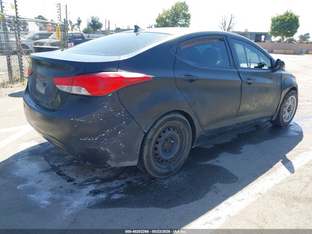 Продаж на аукціоні авто 2013 Hyundai Elantra Gls, vin: 5NPDH4AE9DH240796, номер лоту: 45202266