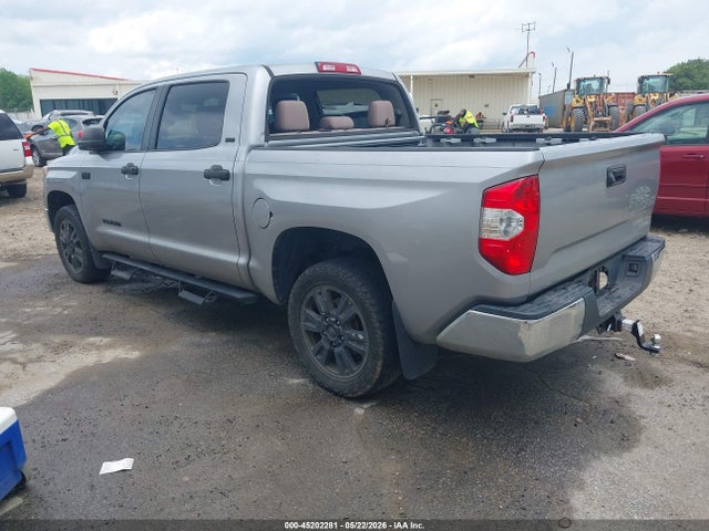 2018 Toyota Tundra Sr5 5.7l V8 მანქანა იყიდება აუქციონზე, vin: 5TFDY5F13JX748760, აუქციონის ნომერი: 45202281