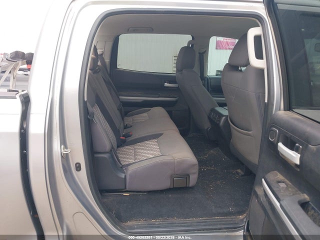 2018 Toyota Tundra Sr5 5.7l V8 მანქანა იყიდება აუქციონზე, vin: 5TFDY5F13JX748760, აუქციონის ნომერი: 45202281
