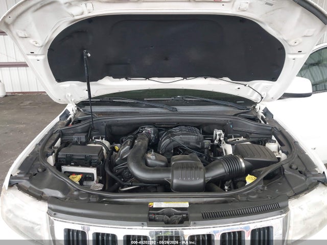 Продажа на аукционе авто 2011 Jeep Grand Cherokee Laredo, vin: 1J4RR4GGXBC670013, номер лота: 45202292