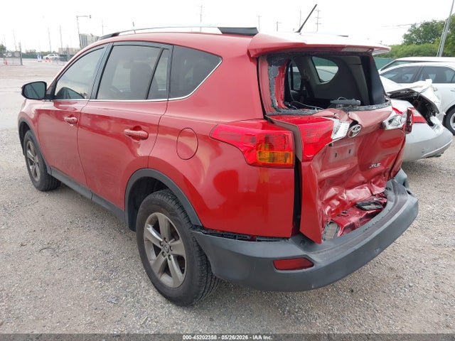 Auction sale of the 2015 Toyota Rav4 Xle, vin: JTMWFREVXFJ038565, lot number: 45202358