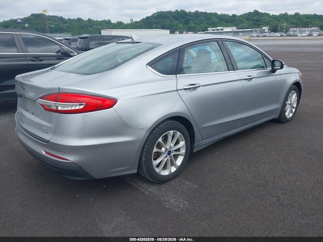 45202370 :رقم المزاد ، 3FA6P0LU6LR260577 vin ، 2020 Ford Fusion Hybrid Se مزاد بيع