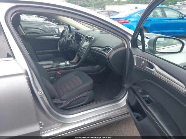 45202370 :رقم المزاد ، 3FA6P0LU6LR260577 vin ، 2020 Ford Fusion Hybrid Se مزاد بيع
