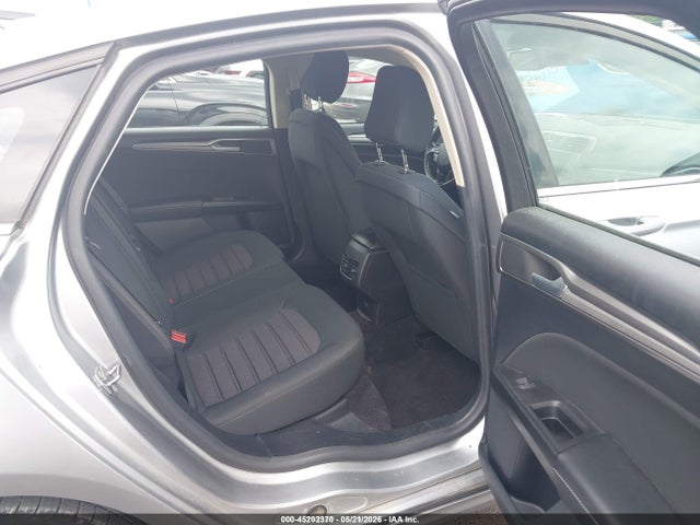 45202370 :رقم المزاد ، 3FA6P0LU6LR260577 vin ، 2020 Ford Fusion Hybrid Se مزاد بيع