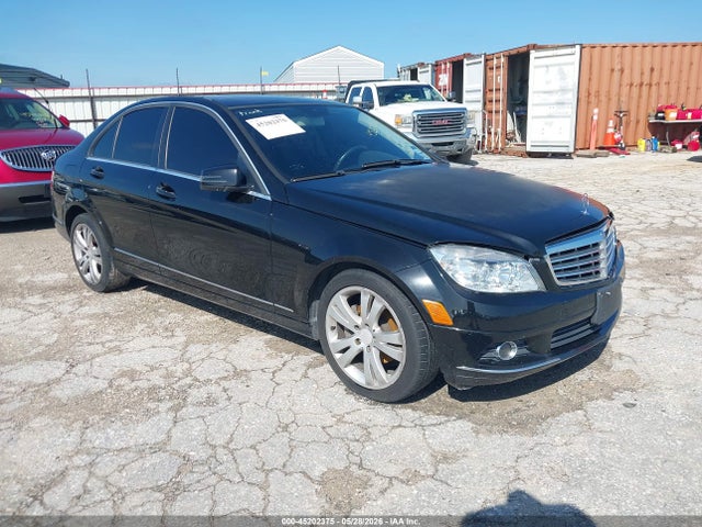 2011 Mercedes-benz C 300 Luxury/sport მანქანა იყიდება აუქციონზე, vin: WDDGF5EB1BR158498, აუქციონის ნომერი: 45202375