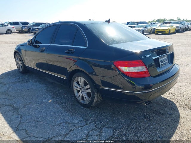 2011 Mercedes-benz C 300 Luxury/sport მანქანა იყიდება აუქციონზე, vin: WDDGF5EB1BR158498, აუქციონის ნომერი: 45202375
