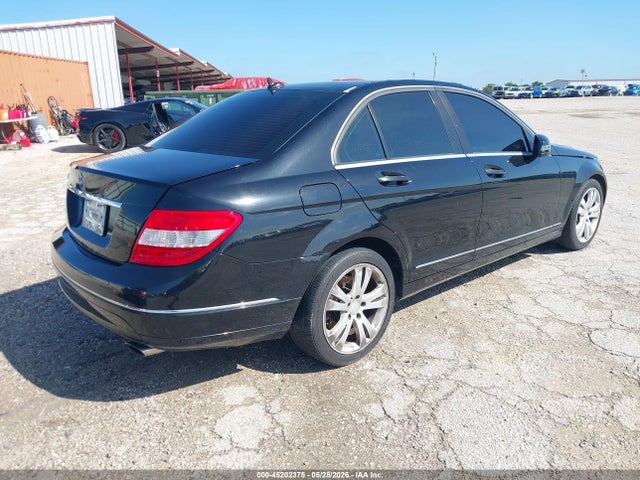 2011 Mercedes-benz C 300 Luxury/sport მანქანა იყიდება აუქციონზე, vin: WDDGF5EB1BR158498, აუქციონის ნომერი: 45202375