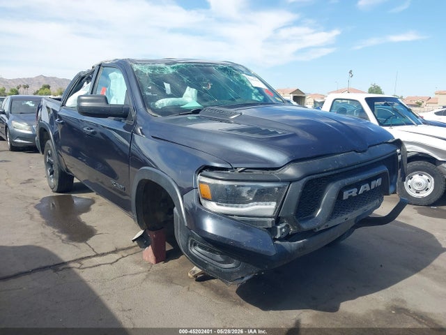 1C6SRFLT1KN692872 RAM 1500 Rebel 4x4 5&#039;7 Box