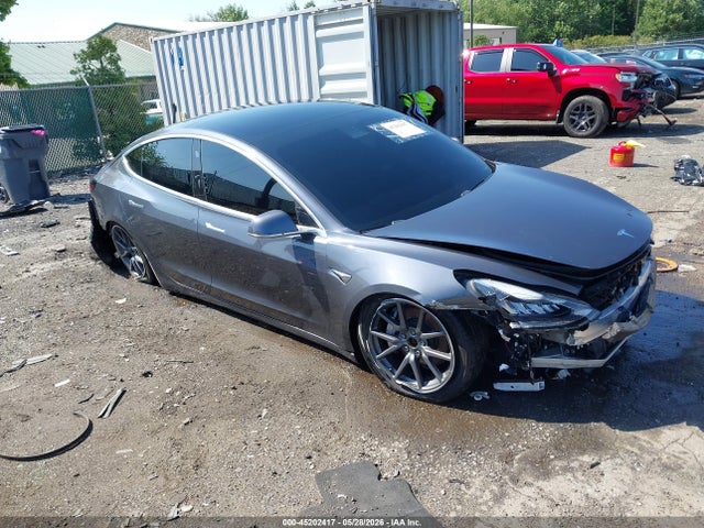 Auction sale of the 2019 Tesla Model 3 Long Range/performance, vin: 5YJ3E1EB8KF477326, lot number: 45202417