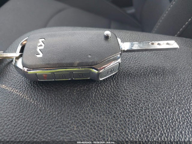 Продажа на аукционе авто 2023 Kia Forte Lxs, vin: 3KPF24AD9PE627374, номер лота: 45202425