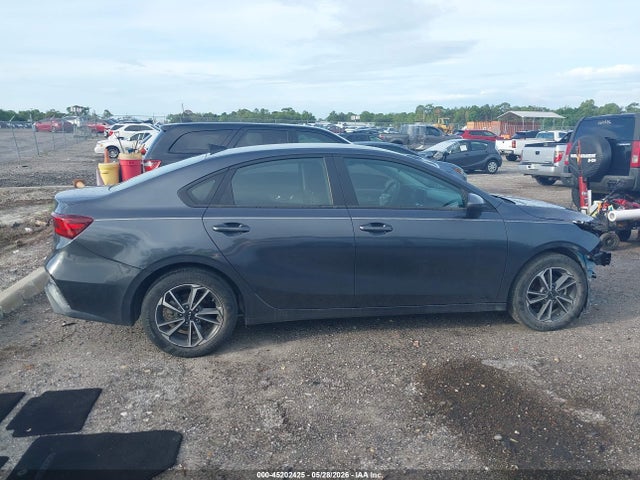 Продажа на аукционе авто 2023 Kia Forte Lxs, vin: 3KPF24AD9PE627374, номер лота: 45202425