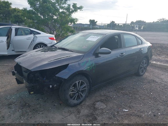 Продажа на аукционе авто 2023 Kia Forte Lxs, vin: 3KPF24AD9PE627374, номер лота: 45202425