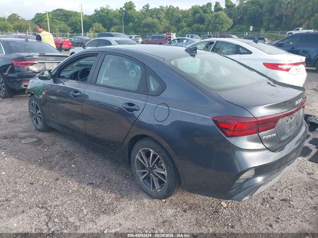 Продажа на аукционе авто 2023 Kia Forte Lxs, vin: 3KPF24AD9PE627374, номер лота: 45202425