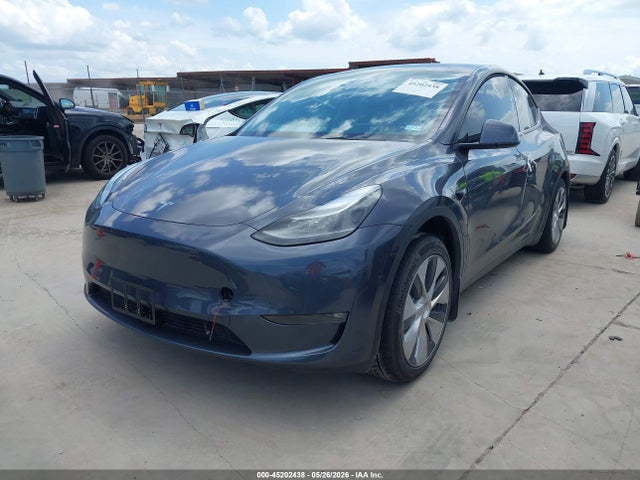 45202438 :رقم المزاد ، 7SAYGAEEXPF941527 vin ، 2023 Tesla Model Y مزاد بيع