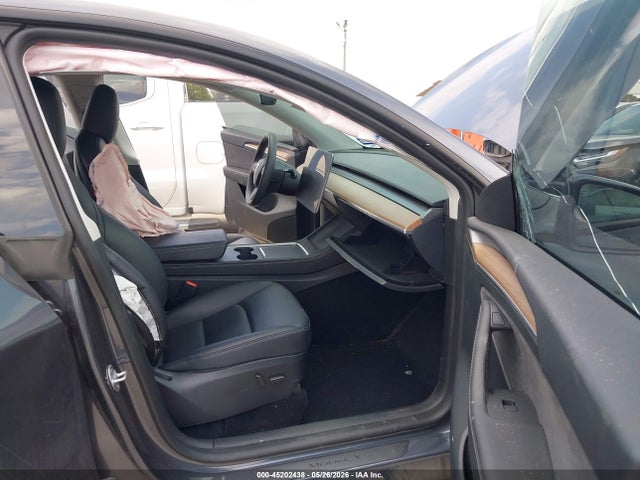 45202438 :رقم المزاد ، 7SAYGAEEXPF941527 vin ، 2023 Tesla Model Y مزاد بيع