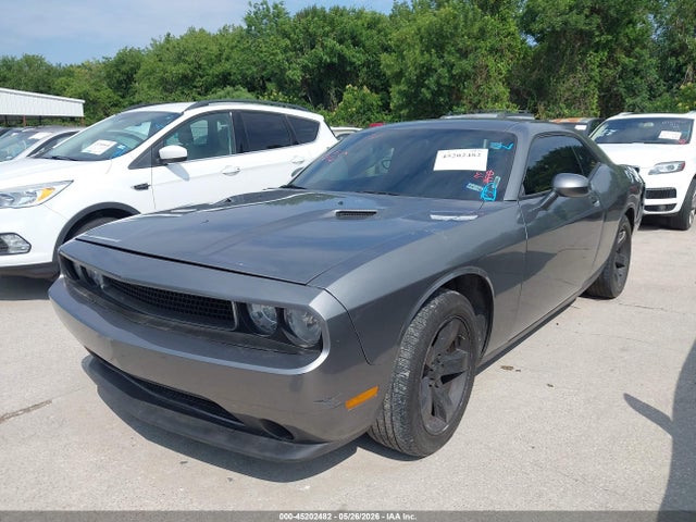45202482 :رقم المزاد ، 2C3CDYAG2CH204802 vin ، 2012 Dodge Challenger Sxt مزاد بيع