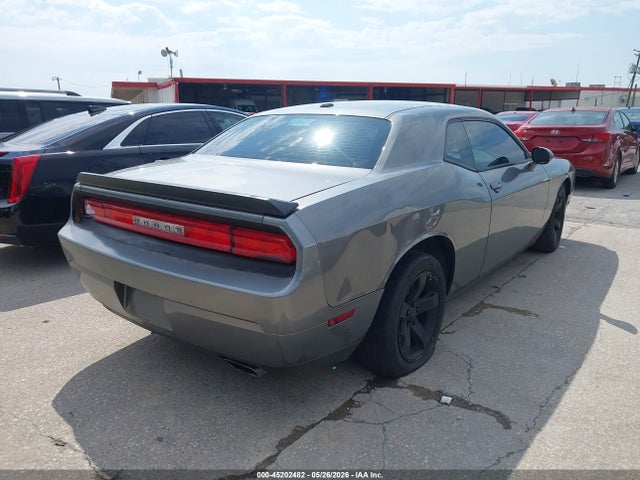 45202482 :رقم المزاد ، 2C3CDYAG2CH204802 vin ، 2012 Dodge Challenger Sxt مزاد بيع