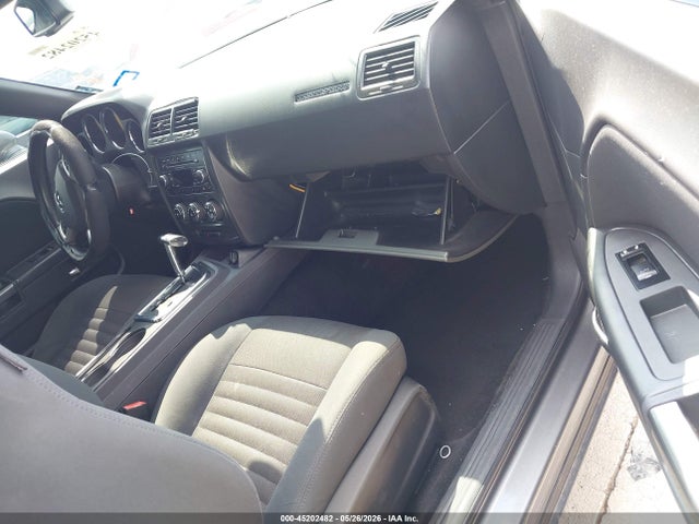 45202482 :رقم المزاد ، 2C3CDYAG2CH204802 vin ، 2012 Dodge Challenger Sxt مزاد بيع