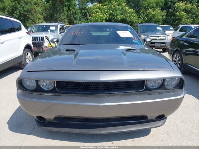 45202482 :رقم المزاد ، 2C3CDYAG2CH204802 vin ، 2012 Dodge Challenger Sxt مزاد بيع