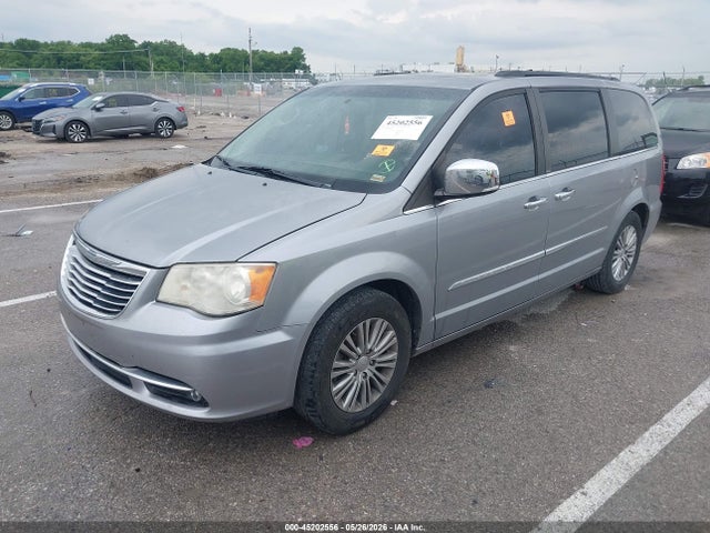 45202556 :رقم المزاد ، 2C4RC1CG3DR810313 vin ، 2013 Chrysler Town & Country Touring-l مزاد بيع