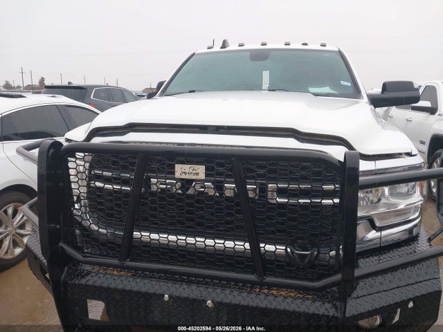 2022 Ram 2500 Tradesman  4x4 6'4 Box მანქანა იყიდება აუქციონზე, vin: 3C6UR5CJ2NG298330, აუქციონის ნომერი: 45202594
