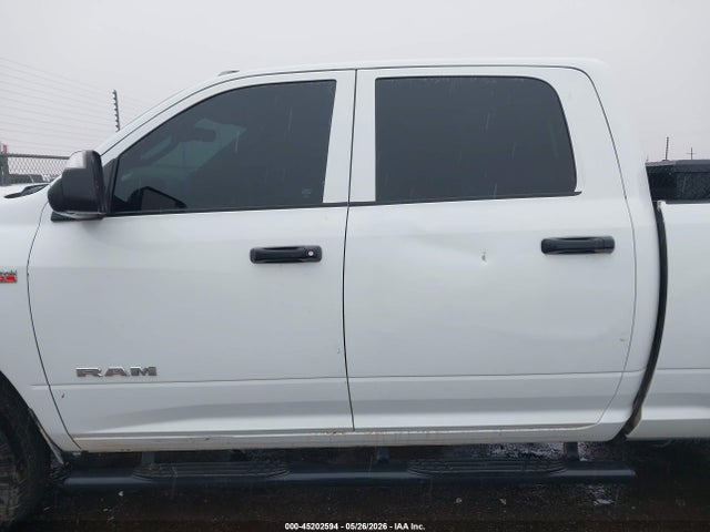 2022 Ram 2500 Tradesman  4x4 6'4 Box მანქანა იყიდება აუქციონზე, vin: 3C6UR5CJ2NG298330, აუქციონის ნომერი: 45202594
