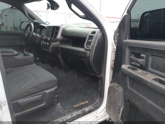 2022 Ram 2500 Tradesman  4x4 6'4 Box მანქანა იყიდება აუქციონზე, vin: 3C6UR5CJ2NG298330, აუქციონის ნომერი: 45202594