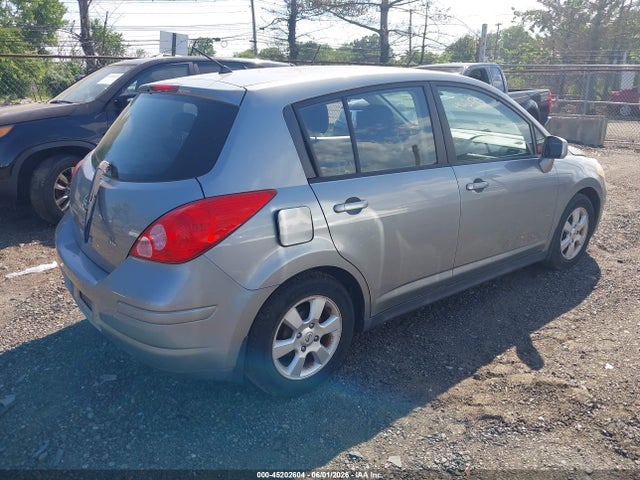 2009 Nissan Versa 1.8sl მანქანა იყიდება აუქციონზე, vin: 3N1BC13E59L405058, აუქციონის ნომერი: 45202604
