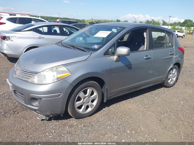 2009 Nissan Versa 1.8sl მანქანა იყიდება აუქციონზე, vin: 3N1BC13E59L405058, აუქციონის ნომერი: 45202604