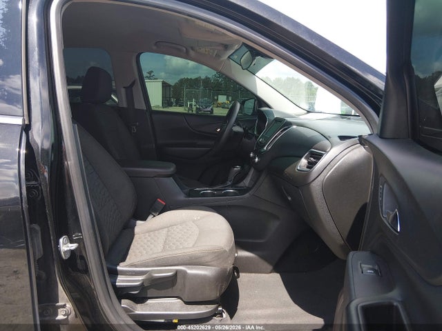 2GNAXUEV5K6257037 Chevrolet EQUINOX LT