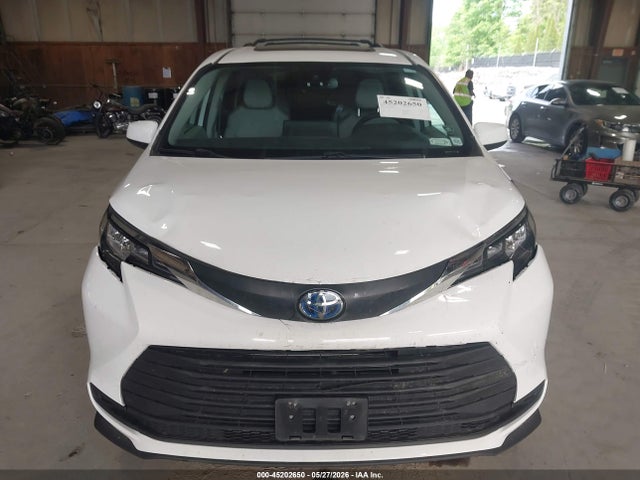 Продаж на аукціоні авто 2024 Toyota Sienna Le, vin: 5TDBSKFCXRS133407, номер лоту: 45202650