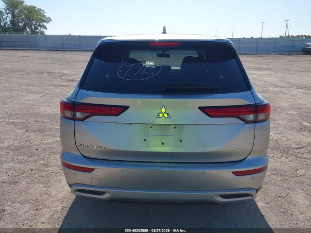 Продажа на аукционе авто 2022 Mitsubishi Outlander Se 2.5 S-awc, vin: JA4J4UA87NZ085551, номер лота: 45202658