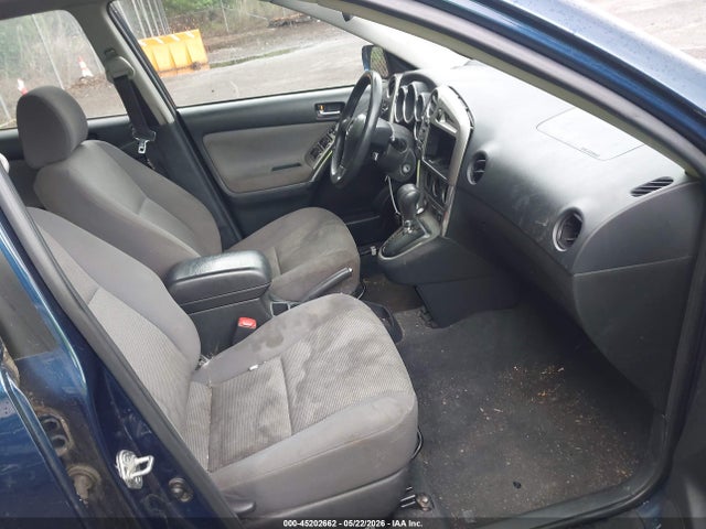 45202662 :رقم المزاد ، 2T1KR30E17C654095 vin ، 2007 Toyota Matrix Xr مزاد بيع
