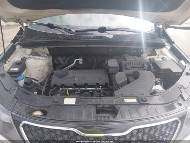 Продажа на аукционе авто 2011 Kia Sorento Lx, vin: 5XYKTCA13BG009975, номер лота: 45202685
