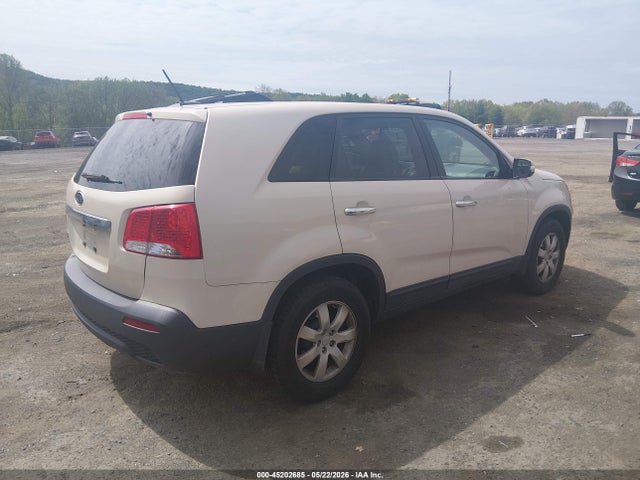 Продажа на аукционе авто 2011 Kia Sorento Lx, vin: 5XYKTCA13BG009975, номер лота: 45202685