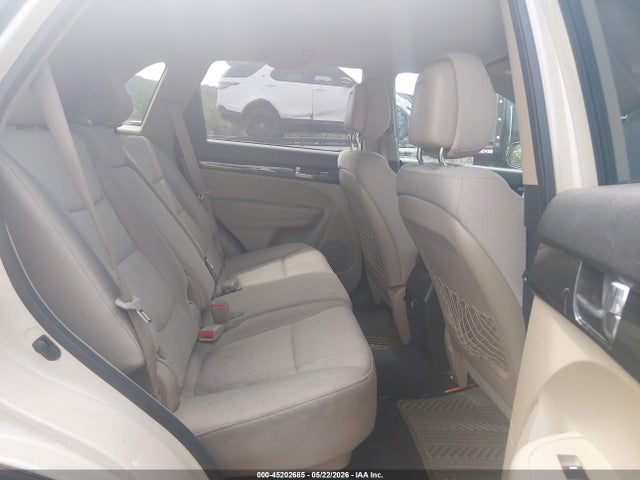 Продажа на аукционе авто 2011 Kia Sorento Lx, vin: 5XYKTCA13BG009975, номер лота: 45202685