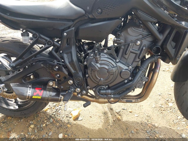 Yamaha MT07 2024 JYARM32E6RA009715 Image 8