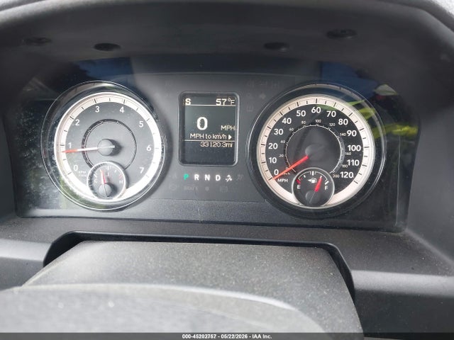 45202757 :رقم المزاد ، 1C6RR7KG0JS300490 vin ، 2018 Ram 1500 Tradesman  4x4 5'7 Box مزاد بيع