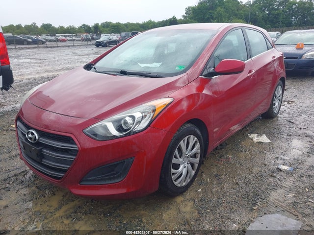 45202807 :رقم المزاد ، KMHD35LH4HU377115 vin ، 2017 Hyundai Elantra Gt مزاد بيع
