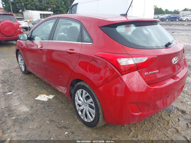 45202807 :رقم المزاد ، KMHD35LH4HU377115 vin ، 2017 Hyundai Elantra Gt مزاد بيع