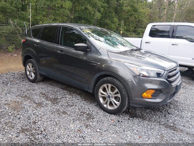 2018 Ford Escape S მანქანა იყიდება აუქციონზე, vin: 1FMCU0F70JUA16257, აუქციონის ნომერი: 45202811