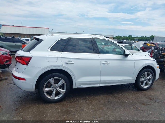 Продаж на аукціоні авто 2020 Audi Q5 Premium 45 Tfsi Quattro S Tronic, vin: WA1ANAFY7L2011363, номер лоту: 45202816