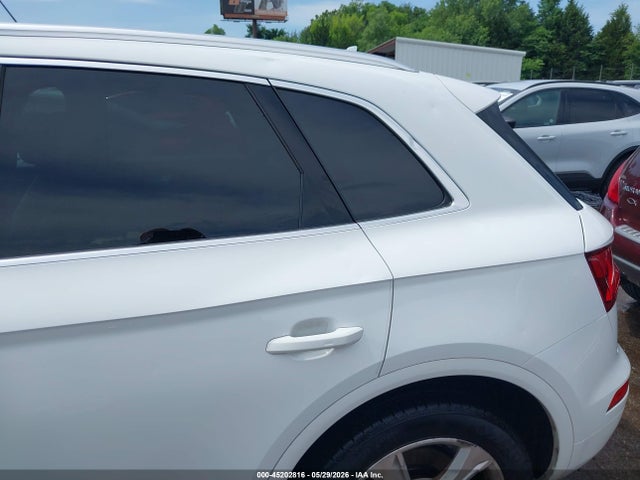 Продаж на аукціоні авто 2020 Audi Q5 Premium 45 Tfsi Quattro S Tronic, vin: WA1ANAFY7L2011363, номер лоту: 45202816