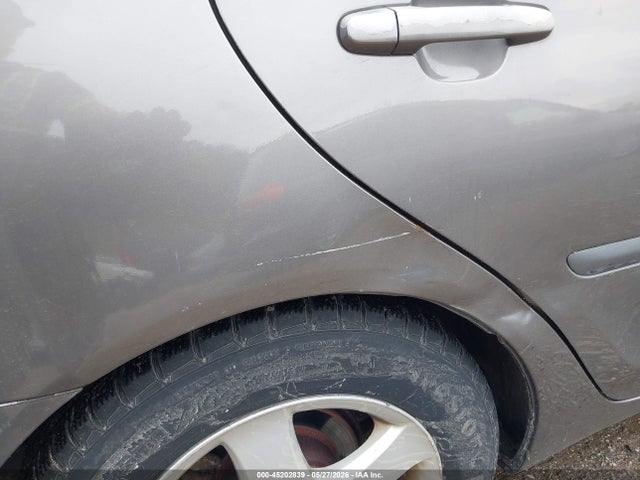 45202839 :رقم المزاد ، 4T1BE32K96U660917 vin ، 2006 Toyota Camry Se مزاد بيع